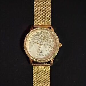 Victoria Wieck Swarovski Crystal Watch with gold metal bad